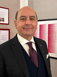 La Commissione Distrettuale di Designazione del Governatore 2026-27  riunitasi oggi ha prescelto Bartolomeo Bove del Rotary Club di Roma Appia  Antica Governatore Designato per l'anno rotariano 2026-27 La nomina  ufficiale del Governatore