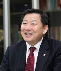 개인택시 사업자는 연매출이 10억원 이하이고 올해 매출이 감소했을 경우 새희망자금 신청이 가능합니다. ì´ì² ê·œ ì˜ì› í¬ë§íšŒë³µìžê¸ˆì„œ ì œì™¸ëœ ë§¤ì¶œê°ì†Œ ì¼ë°˜ì—…ì¢… 244ë§Œê°œ í¬í•¨ì‹œì¼œì•¼ ê°•ì› ì „êµ­ ê¸°ì‚¬ë³¸ë¬¸ êµ­ì œë‰´ìŠ¤