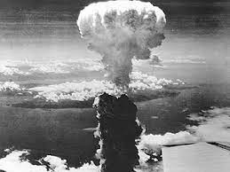 En secreto, sin avisar del bombardeo, se lanzó el criminal ataque contra una población indefensa. Que Sucedio El 6 De Agosto De 1945 En Hiroshima