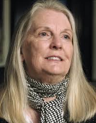 Diana Smith's Instagram, Twitter & Facebook