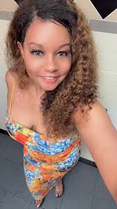 Hey y'all I'm Shanna, been in Dallas 4 years now and I ain't got no friends  HERE either🥱 I just work 6 days a week , get a little sleep, and I