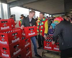 Bachrainer Prinzenmannschaft Wiegt 38 Kisten Bier Fotos