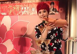 Explore tweets of 小舞酱 @wuuuuuucy on twitter. é‡'æ›²æ­ŒåŽè©¹é›…é›¯ç½¹æ‚£å¸•é‡'æ£®æ°ç—‡ å·¦è…¦ä¸­åº¦èŽç¸® æš´ç˜¦8å…¬æ–¤ è¯åˆæ–°èžç¶² å¥åº·é è¦‹