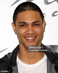 134 Dustin Breeding Photos & High Res Pictures