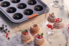 These mini bundt cake recipes will truly rock your world! Citrus Buttermilk Mini Bundt Cakes Le Creuset Official Site
