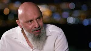 Οι κανόνες για το κατά πόσο ένας ανύπαντρος πατέρας έχει αυτά τα δικαιώματα και τις υποχρεώσεις διαφέρουν ανάλογα με τη χώρα. O Pateras Ths Nikol Tet A Tet Me Ton Panagiwth The Bachelor Ep 33 Youtube