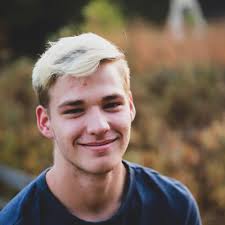 Max Napier's Instagram, Twitter & Facebook