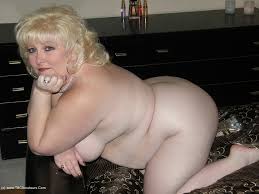 Her voluptuous body invites in captivating stills