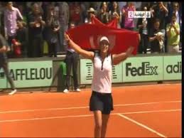 Magda linette plays against ons jabeur in a wta french open game, and tennis fans are looking forward to it. Ons Jabeur Wins Roland Garros 2011 Juniors Youtube