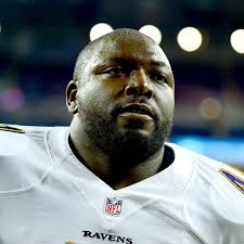 Ravens release fullback Leach, linebacker McClain