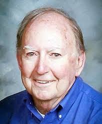 Betsy Parsley's Instagram, Twitter & Facebook