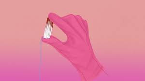 The product, pinky gloves, was apparently inspired by a time when the men saw tampons thrown into a bathroom trashcan.claiming to be against period stigma and to have got input from their cis. Pinky Gloves 25 Tipps Fur Alle Die Keine Handschuhe Fur Ihre Periode Brauchen Ze Tt