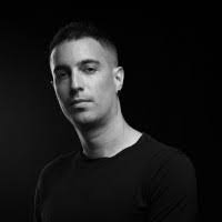 Brett Gregson's Instagram, Twitter & Facebook