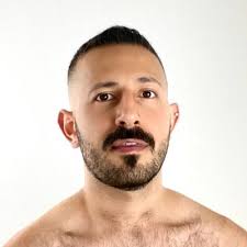 Murat dogum gununiz kutly olsun.yasiniz kac olursa bolsun cook mutlu olun.size hayatda basarilar istiyorum! Murat Seyfi Muratsofficial Twitter