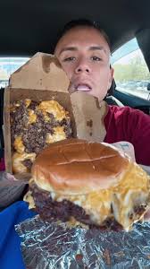 Grand River Deli and Burgers