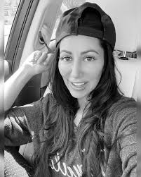 GOOᗪ ᗰOᖇᑎIᑎG ᕼOᑎEY ᗷᑌᑎᑎIEᔕ ☀️🌴....