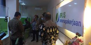 Check spelling or type a new query. Bpjs Ketenagakerjaan Saring Nomor Rekening Calon Penerima Subsidi Gaji Halaman All Kompas Com