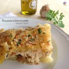 La ricetta del filetto di pesce persico al forno si può preparare in tanti modi diversi: Filetto Di Pesce Persico Al Forno Con Patate Ricetta Pane Amore E Fantasia Ricette Idee Alimentari Patate
