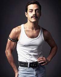 Bohemian rhapsody is an enthralling celebration of queen, their music, and their extraordinary lead singer freddie mercury, who defied stereotypes and convention to become one of rami malek, lucy boynton, gwilym lee, ben hardy, joe mazzello, aidan gillen, tom hollander, mike myers, allen leech. Rami Malek As Freddie Mercury Rami Malek Bohemian Rhapsody Rami Malek Freddie Mercury