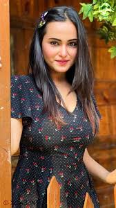 Aliya Naaz Profile | Web Series | Wiki | Biography » XCast