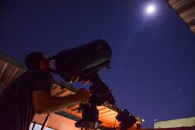 🪐🌙💫 El Observatorio Astronómico “Hugo C. F. Madonna” de nuestra UTN  Facultad Regional San Francisco informó que en noviembre, desde sus  instalaciones se podrán observar la Luna, el planeta Saturno, además de