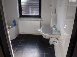 The city center, the nightlife district, the. 4 Zimmer Wohnung Zu Vermieten 28755 Bremen Vegesack Borchshoher Str 125 Mapio Net