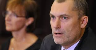 Výběr z denního tisku, 14. září