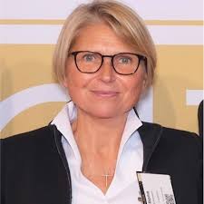 tech #innovation #people #processes #culture #tech #technology #smart  #cybersecurity #upload #sensitive #data #phishing #board #cio #ciso