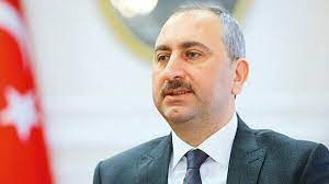 Abdülhamit gül ile ilgili bütün gelişmelere; Adalet Bakani Abdulhamit Gul Maasini Koronavirus Nedeni Ile Issiz Kalanlara Bagisladi Yeni Safak