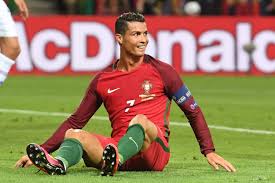 Euro 2016, il portogallo vola in finale ieri, mercoledì 6 luglio, si è tenuta allo stadio di lione (francia) la semifinale degli europei di calcio tra il galles e il portogallo, la prima delle squadre che si è. Euro 2016 Almar Para Cr7 Portogallo Ancora Pari Con L Austria