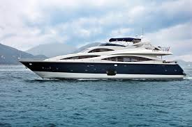98ft Luxury Yacht Peppermint Yacht Charter Hong Kong Saffron Cruises
