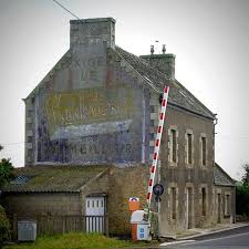 Pixdar Photographies On Instagram Trofeunten The Tea Lipton Finistere Bretagne Passageaniveau Mur Publicite Publicitemu Ghost Signs Instagram Mural