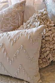 34 Disenos De Cojines Decorativos Para Tu Sala Http Cursodeorganizaciondelhogar Com 34 Disenos De Cojines Decorativos Para Tu Kirlent Kirlent Bohem Yastiklar