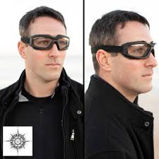 Get Lost Helmets Occhiali da moto fotocromatici: occhiali da equitazione  resistenti, senza schiuma, con custodia rigida, panno in microfibra e  custodia inclusi (sensibili alla luce) : Amazon.it: Auto e Moto