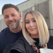 Taylor Hinton (hinton0826)