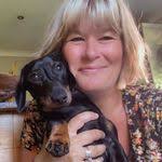 Kay Menard's Instagram, Twitter & Facebook