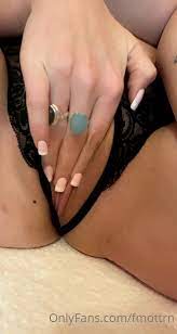 Ffmottrn pussy play