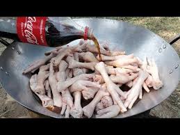 If you do not have a candy thermometer, test the oil by dropping in one chicken's foot. Pin On Food