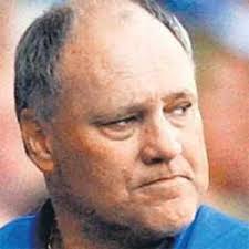 Fulham's new manager martin jol tells journalists he is looking to build a young team for the future. Martin Jol Dismisses Mourinho Report
