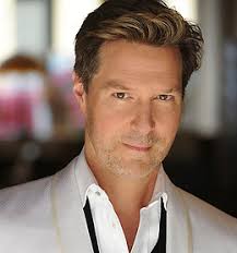 Stuart Molina's Instagram, Twitter & Facebook