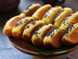 Tanpa telur, kita bisa membuat kue pukis yang empuk. Cara Mudah Membuat Pukis Rumahan Bisa Tanpa Cetakan Nusadaily Com