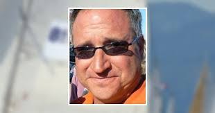 Eric Hutt's Instagram, Twitter & Facebook