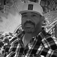 Leo Pruneda's Instagram, Twitter & Facebook