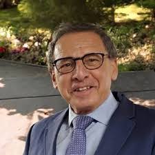 Dennis Karr's Instagram, Twitter & Facebook