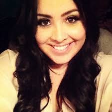 Desiree Arevalo (@desi_dez10)