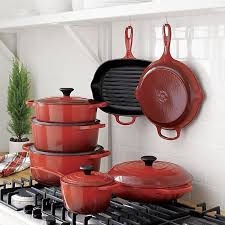Le Creuset Signature 7 25 Qt Round Cerise Red Dutch Oven With Lid Reviews Crate And Barrel Creuset Cookware And Bakeware Le Creuset Cookware