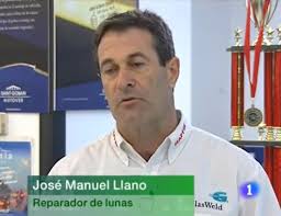 El sector de lunas se despide 27 años después de José Manuel Llano, el mito  de la reparación que dejó mudos a los intocables técnicos estadounidenses  en el mundial de la especialidad |