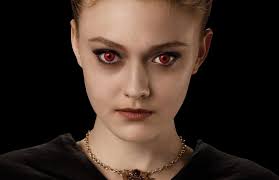 Dakota fanning gives us her take the 'twilight' franchise and the fan hysteria surrounding the series. Dakota Fanning As Jane Photos Download Dakota Fanning As Jane Wallpaper 329265 Personagens Crepusculo