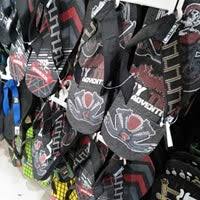 Ada titipan juga, jadi saya beli untuk mereka juga. Jadi Baru Toserba Toserba