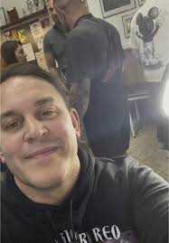 Ingrid's Finger-Tattoo for a Good Cause